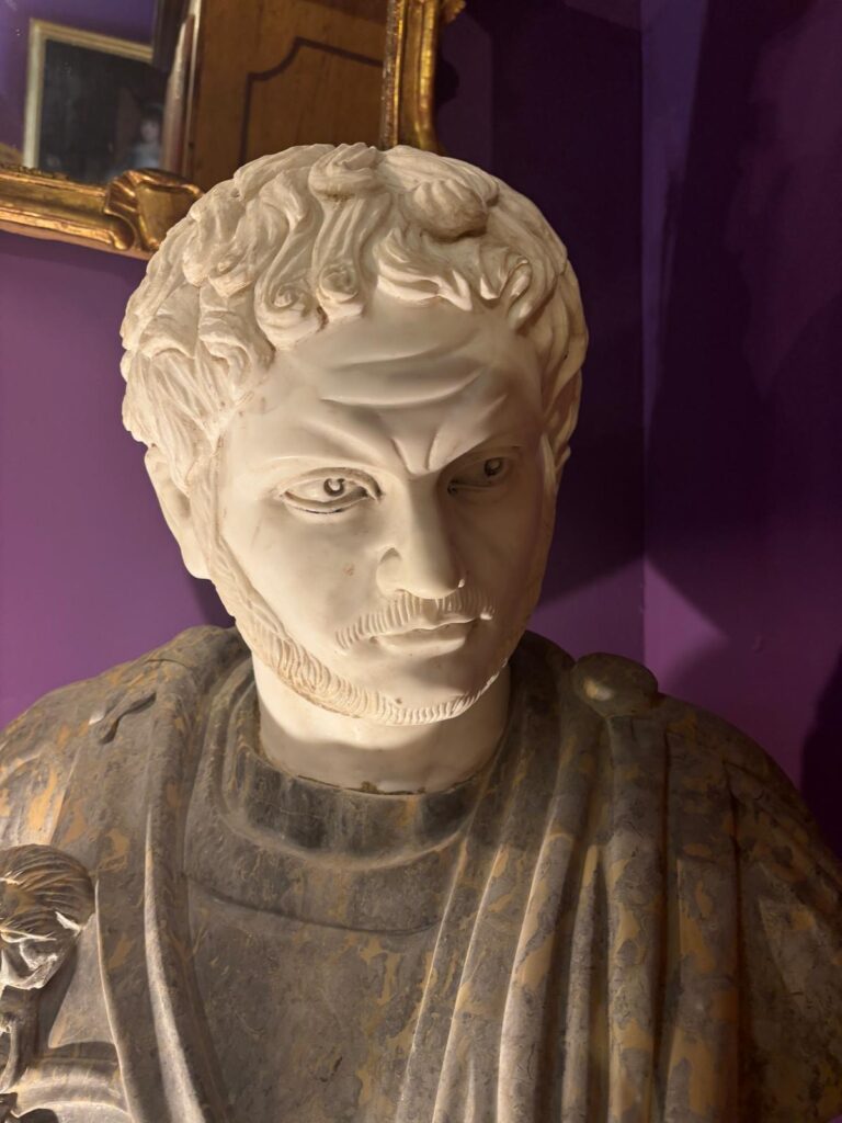 Bronzes & sculptures